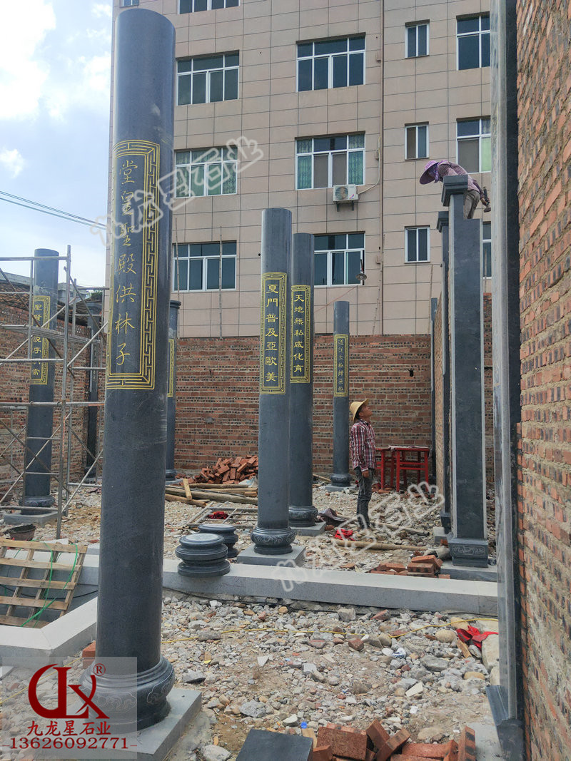 莆田案例:青石石雕龍柱 芝麻灰石雕圓柱